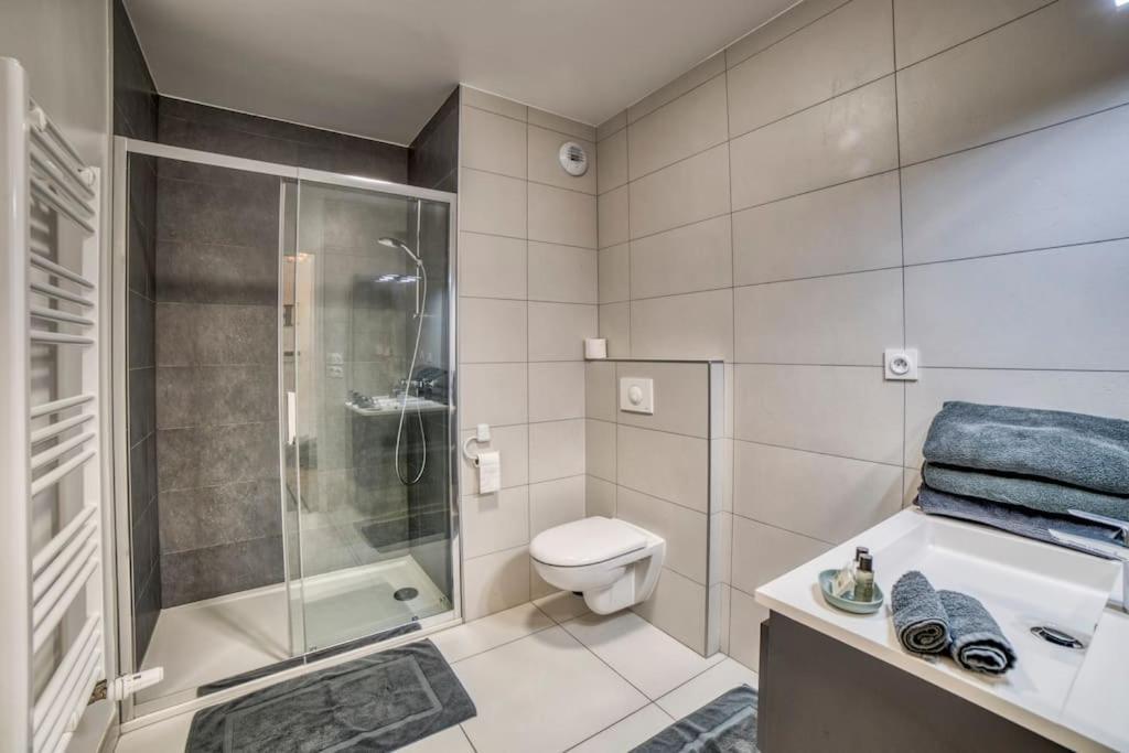 Апартаменты Modern'Blue - Gare Annemasse A 3Min-Geneve Acces Direct Экстерьер фото